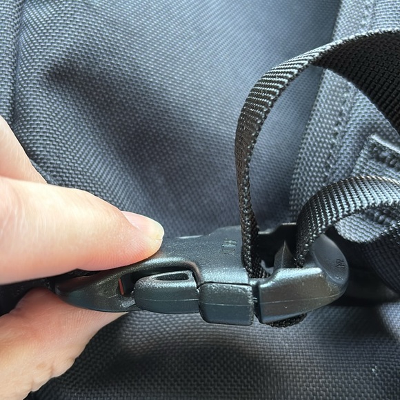 Vintage Patagonia duffel bag backpack - Picture 9 of 16